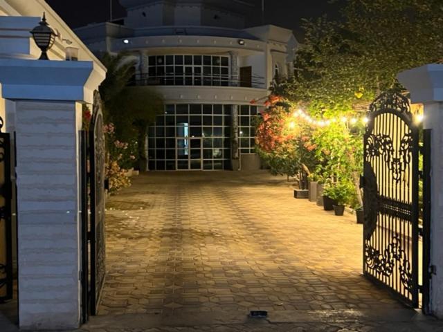 Alhosani Property Abu Dhabi Eksteriør billede
